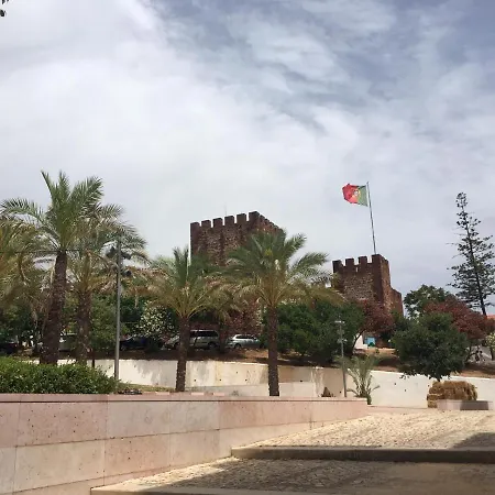 بيت للعطل Casa Castelo *