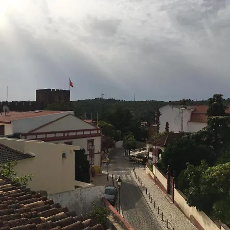 Casa Castelo Nyaraló *