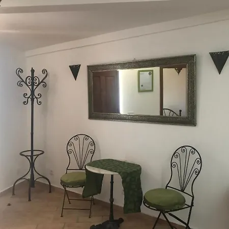 Casa Castelo بيت للعطل *